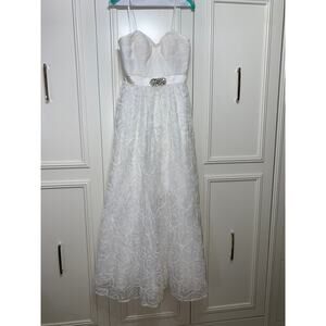 Simply Liliana Women's‎ White Strapless Wedding Gown Size 10